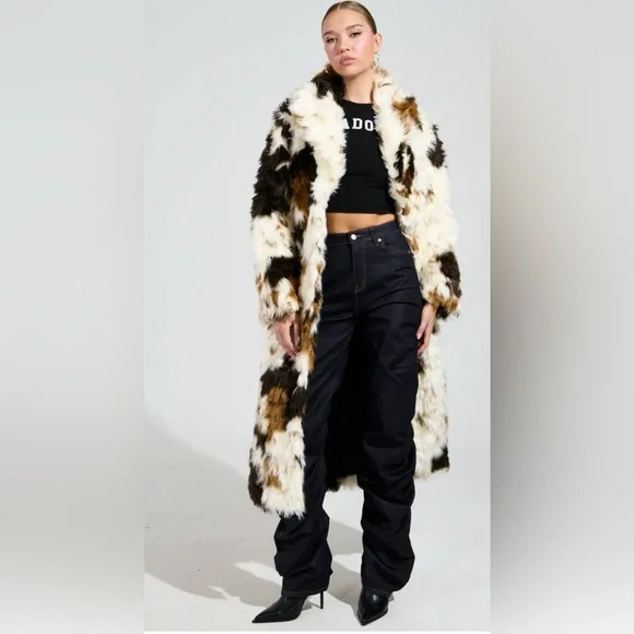 BRONX FAUX FUR COAT - L/XL
Price is firm. - Picture 1 of 4
